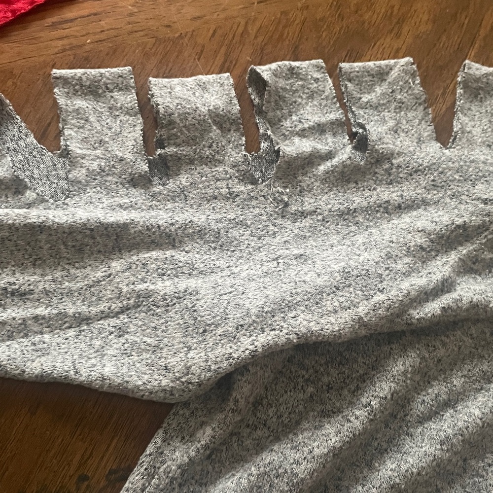 Gray sweatshirt with custom sleeves slit